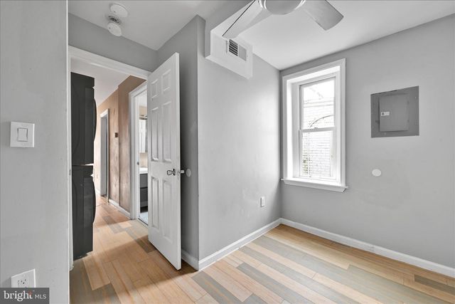 1226 MARKET ST, Harrisburg, PA 17103