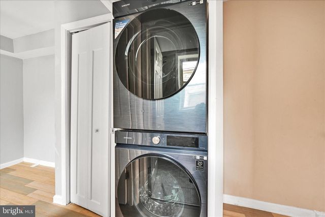 1226 MARKET ST, Harrisburg, PA 17103