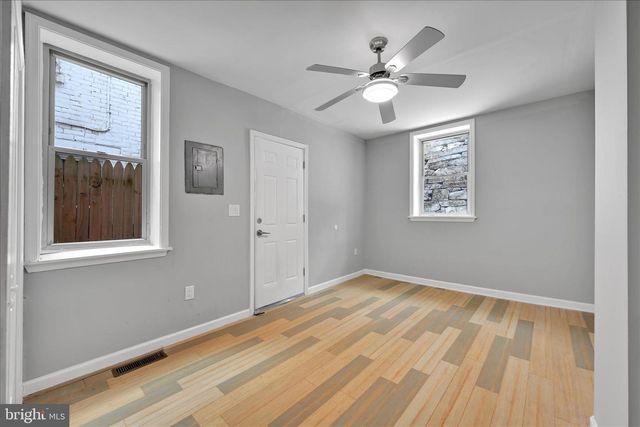 1226 MARKET ST, Harrisburg, PA 17103