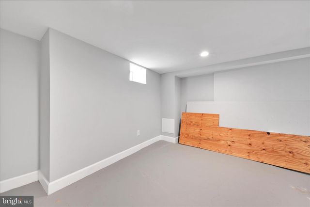 1226 MARKET ST, Harrisburg, PA 17103