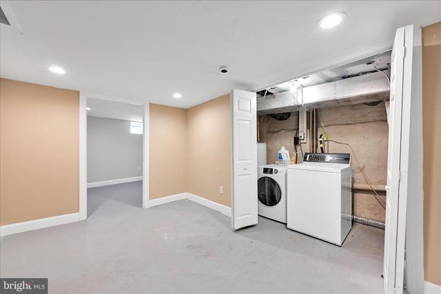 1226 MARKET ST, Harrisburg, PA 17103