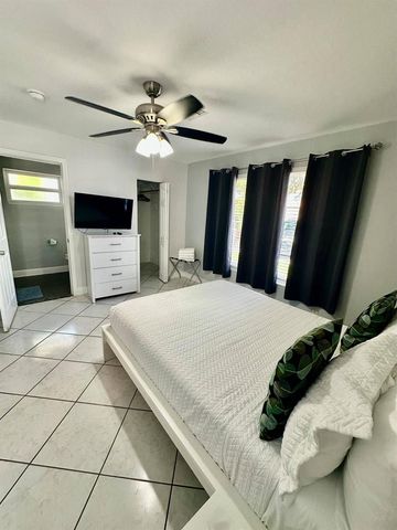 5423 NE 22ND Terrace, Fort Lauderdale, FL 33308