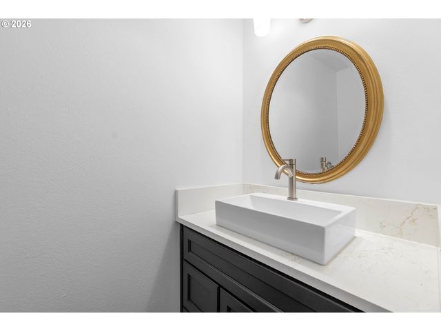 8405 Ne 39TH Ave, Vancouver, WA 98665