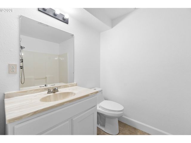 8405 Ne 39TH Ave, Vancouver, WA 98665
