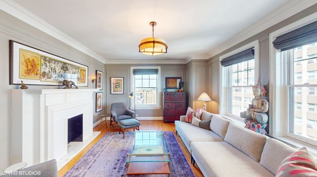 5000 N MARINE Drive 12E, Chicago, IL 60640