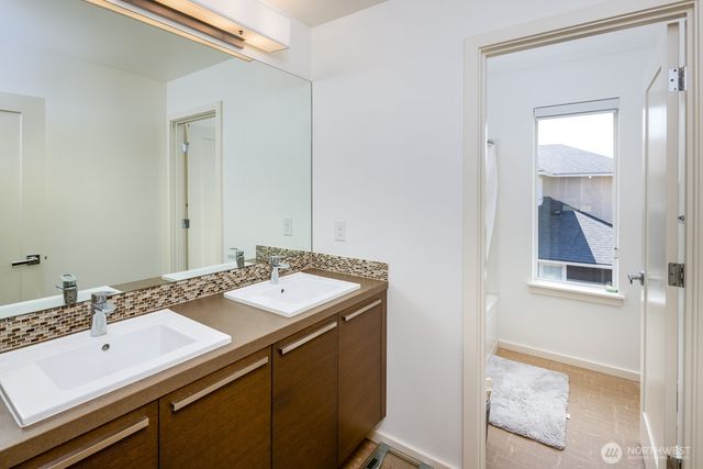 3926 168th Place SE, Bothell, WA 98012