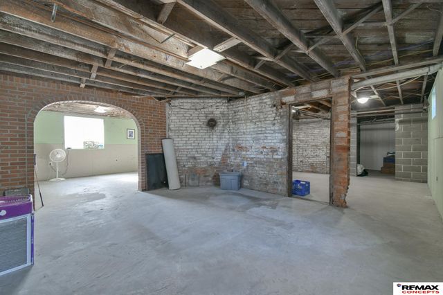 741 Juniper Avenue, Crete, NE 68333