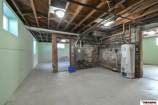 741 Juniper Avenue, Crete, NE 68333