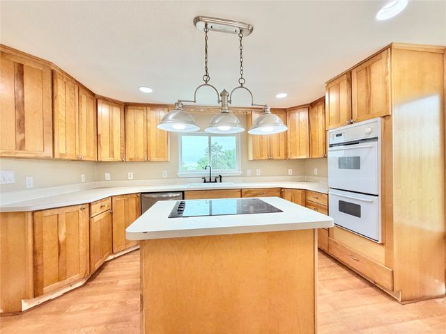 9717 Limestone Court, Joshua, TX 76058