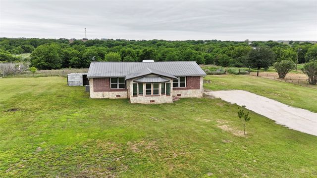 9717 Limestone Court, Joshua, TX 76058