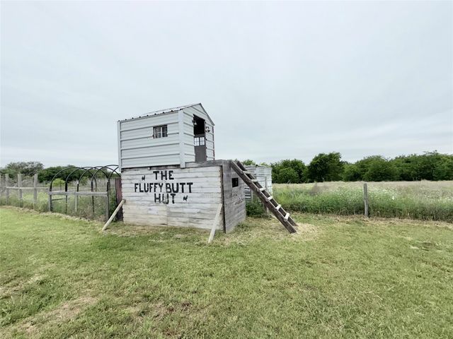 9717 Limestone Court, Joshua, TX 76058