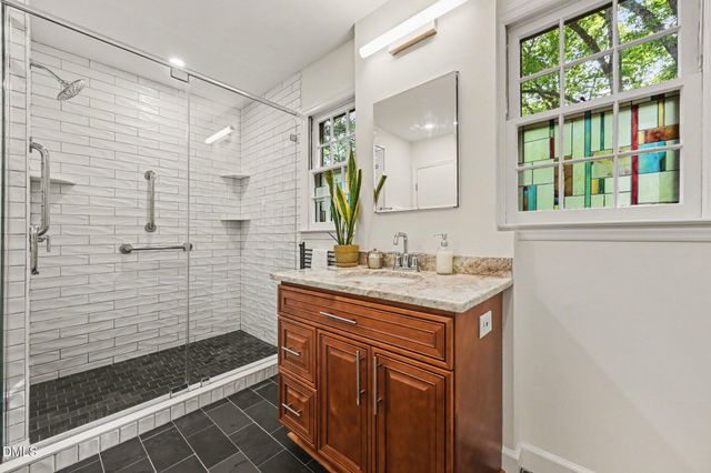 203 Wood Circle, Chapel Hill, NC 27514