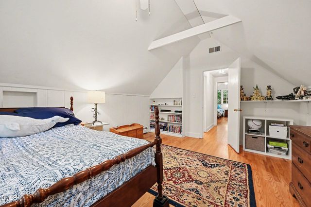 203 Wood Circle, Chapel Hill, NC 27514