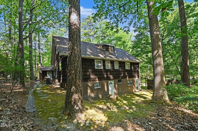 203 Wood Circle, Chapel Hill, NC 27514