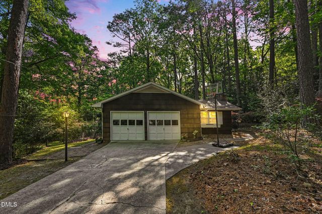 203 Wood Circle, Chapel Hill, NC 27514