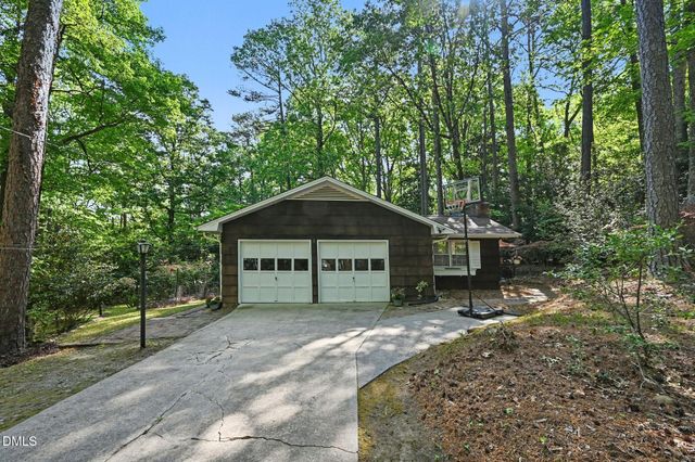 203 Wood Circle, Chapel Hill, NC 27514