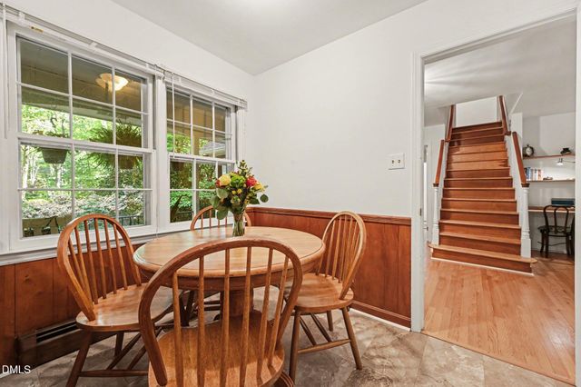 203 Wood Circle, Chapel Hill, NC 27514