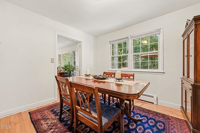 203 Wood Circle, Chapel Hill, NC 27514