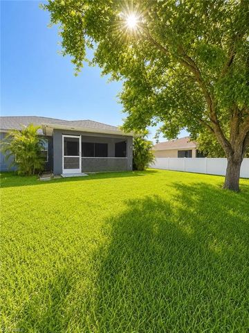 4118 NE 20th PL, Cape Coral, FL 33909