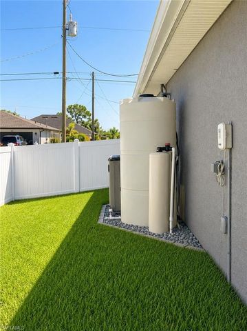 4118 NE 20th PL, Cape Coral, FL 33909