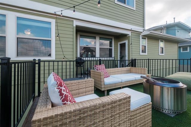 1724 ROWDY LOOP, Leander, TX 78641