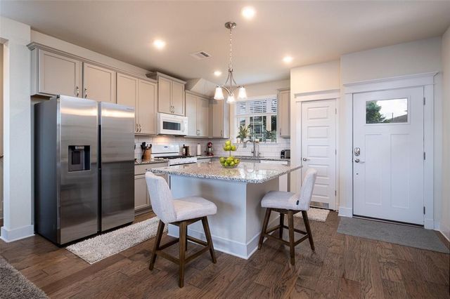 1724 ROWDY LOOP, Leander, TX 78641