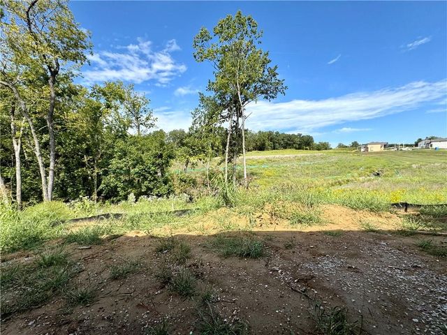 8504 NW 90th Terrace, Kansas City, MO 64153