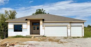 8504 NW 90th Terrace, Kansas City, MO 64153
