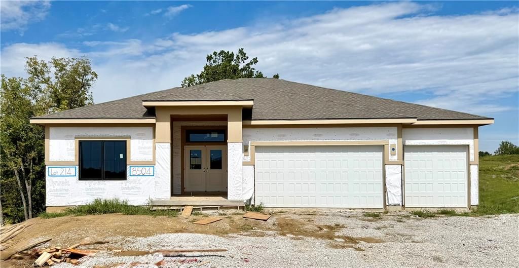 8504 NW 90th Terrace, Kansas City, MO 64153