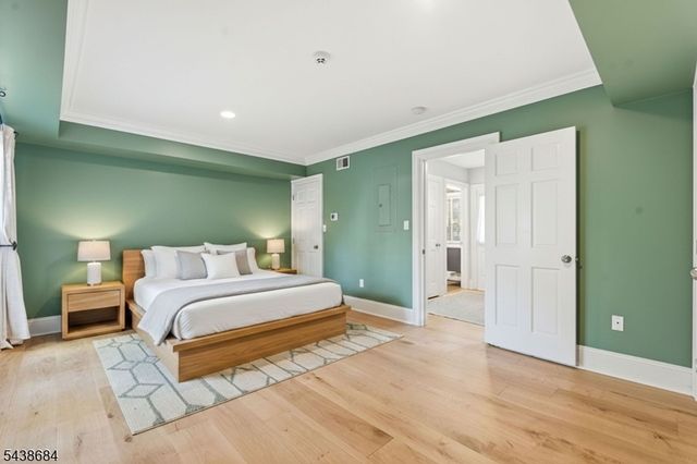 66 S Fullerton Ave 8, Montclair Twp., NJ 07042