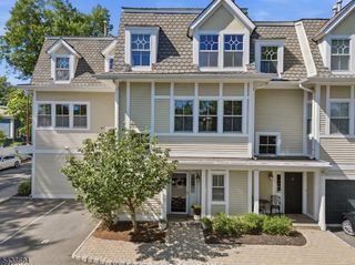 66 S Fullerton Ave 8, Montclair Twp., NJ 07042