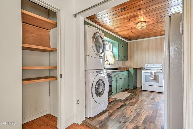 241 Anderson Street, Blountville, TN 37617