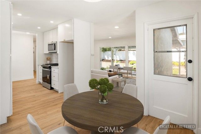 2040 Mark Avenue, Escondido, CA 92027