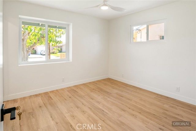 2040 Mark Avenue, Escondido, CA 92027