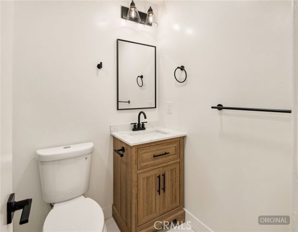 2040 Mark Avenue, Escondido, CA 92027