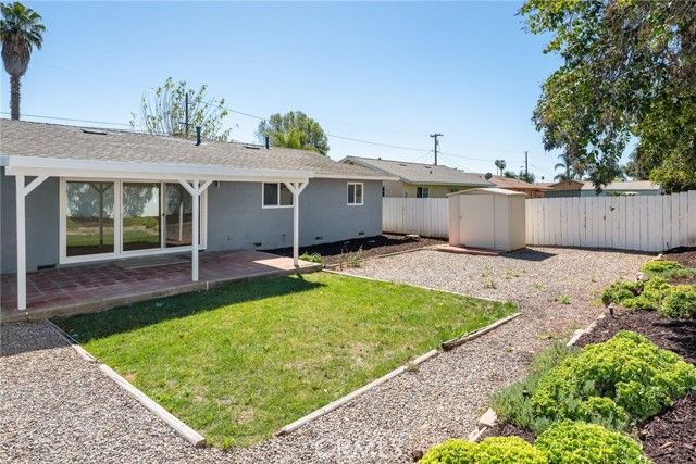 2040 Mark Avenue, Escondido, CA 92027
