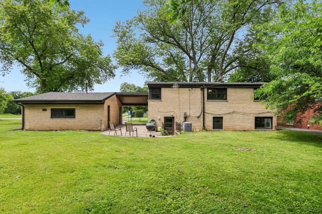 125 S Greeley Street, Palatine, IL 60067