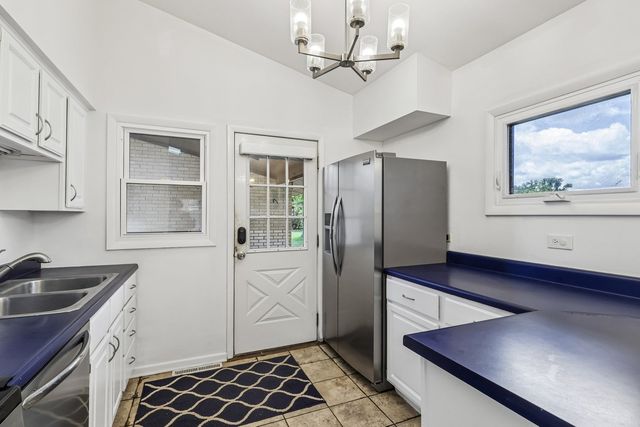 125 S Greeley Street, Palatine, IL 60067