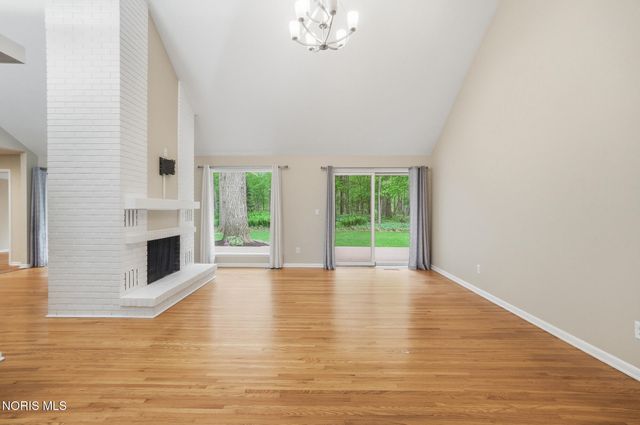 941 Melrose Street, Bowling Green, OH 43402
