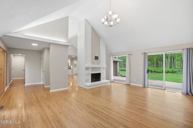 941 Melrose Street, Bowling Green, OH 43402