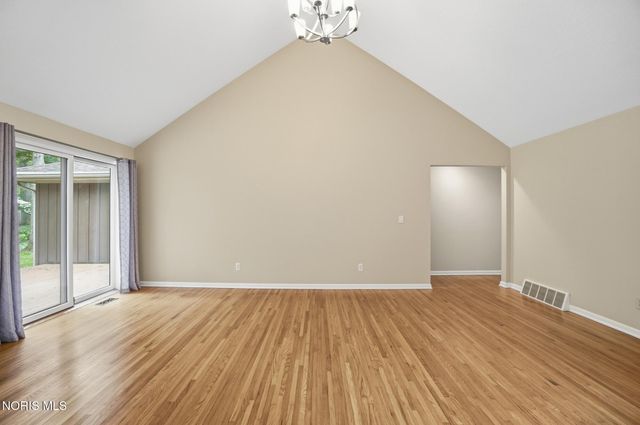 941 Melrose Street, Bowling Green, OH 43402