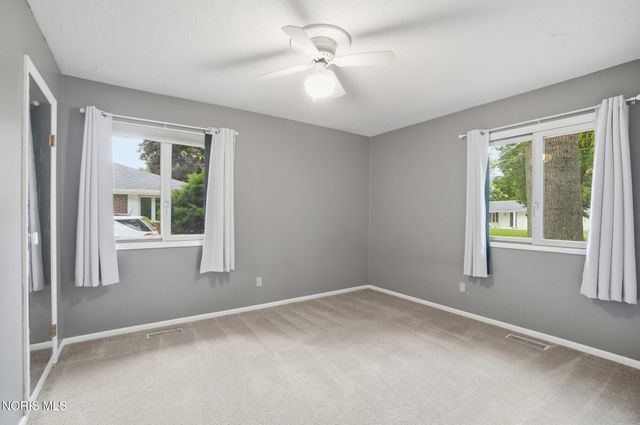 941 Melrose Street, Bowling Green, OH 43402
