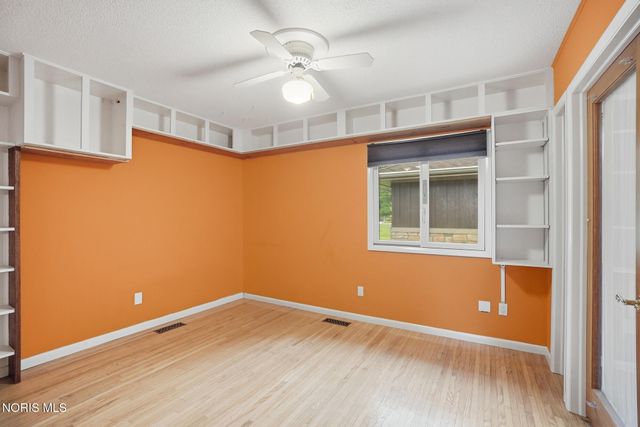 941 Melrose Street, Bowling Green, OH 43402