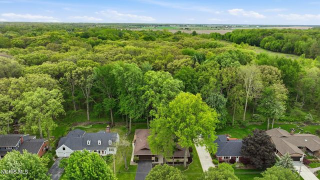 941 Melrose Street, Bowling Green, OH 43402