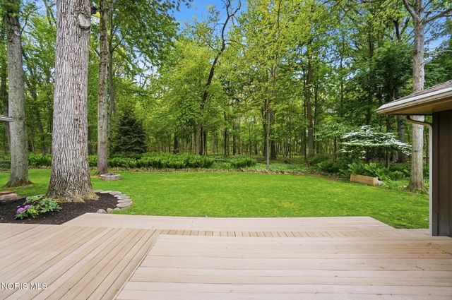 941 Melrose Street, Bowling Green, OH 43402
