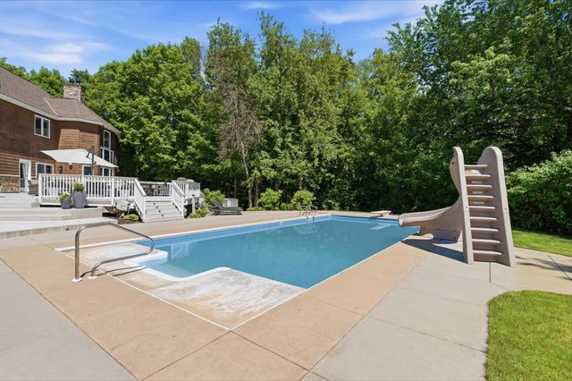 1525 6th Avenue N, Orono, MN 55356