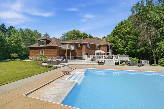 1525 6th Avenue N, Orono, MN 55356