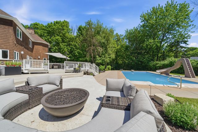 1525 6th Avenue N, Orono, MN 55356