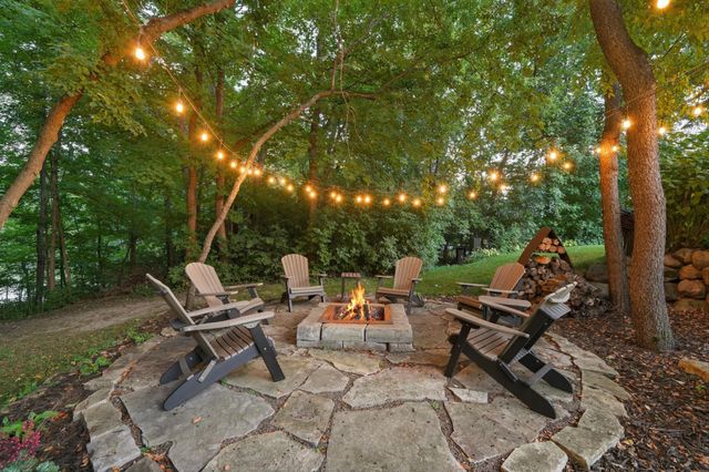 1525 6th Avenue N, Orono, MN 55356