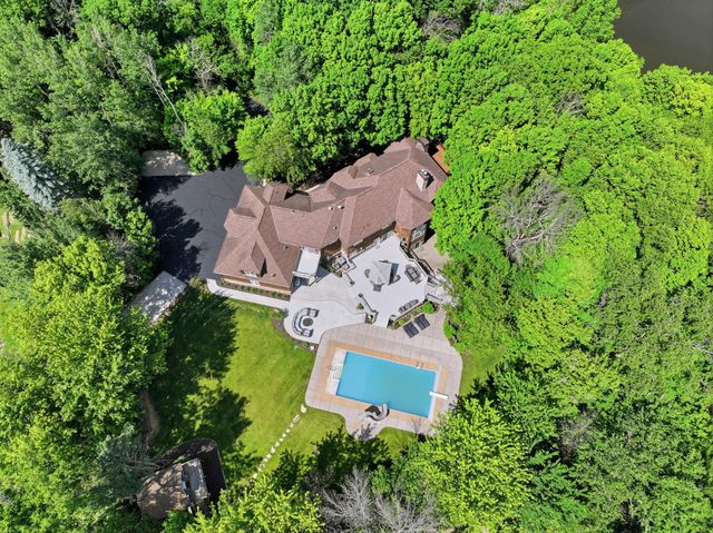 1525 6th Avenue N, Orono, MN 55356
